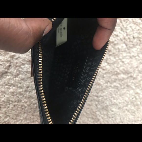 Kate Spade Wristlet - Picture 3 of 3